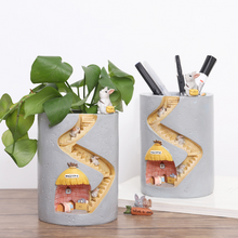 Load image into Gallery viewer, Simple Hedgehog Succulent Plant Pot
