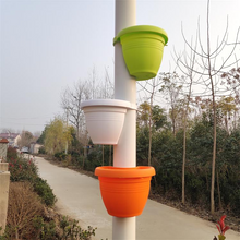 Load image into Gallery viewer, Creative Sewer Wall Hanging Flower Pot Bundled With Chlorophytum Column
