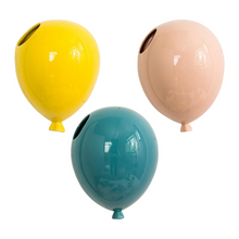 Load image into Gallery viewer, Nordic Creative American Ceramic Balloon Wall Hanging Flower Pot Room Wall Hanging Flower Vase Home Wall Decoration
