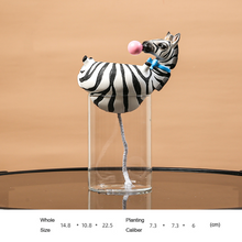 Load image into Gallery viewer, Succulent Automatic Water-absorbing Flowerpot Lazy Decoration
