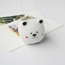 Load image into Gallery viewer, Cartoon bear flower pot
