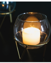 Load image into Gallery viewer, Glass flower pot

