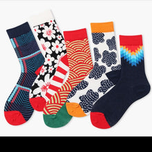 Load image into Gallery viewer, 2021 new women socks 1 pair long cotton color geometric autumn socks novelty fashion lady happy socks
