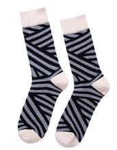 Load image into Gallery viewer, Cross border fashion men''s socks for Europe and the United States
