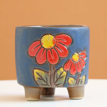 Load image into Gallery viewer, Personality Small Ceramic Stoneware Relief Hand-painted Succulent Flower Pot
