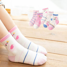 Load image into Gallery viewer, Simple Children's Cartoon Combed Cotton Socks
