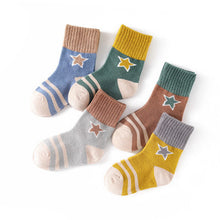 Load image into Gallery viewer, Simple Children's Cartoon Combed Cotton Socks
