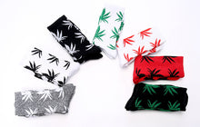 Load image into Gallery viewer, Threaded Tube Maple Leaf Printed Cotton Socks
