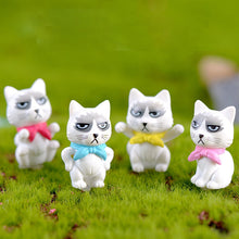 Load image into Gallery viewer, Micro Landscape Festive Cat Flower Pot Decoration
