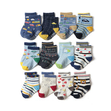 Load image into Gallery viewer, Children's Dispensing Non-slip Baby Floor Socks
